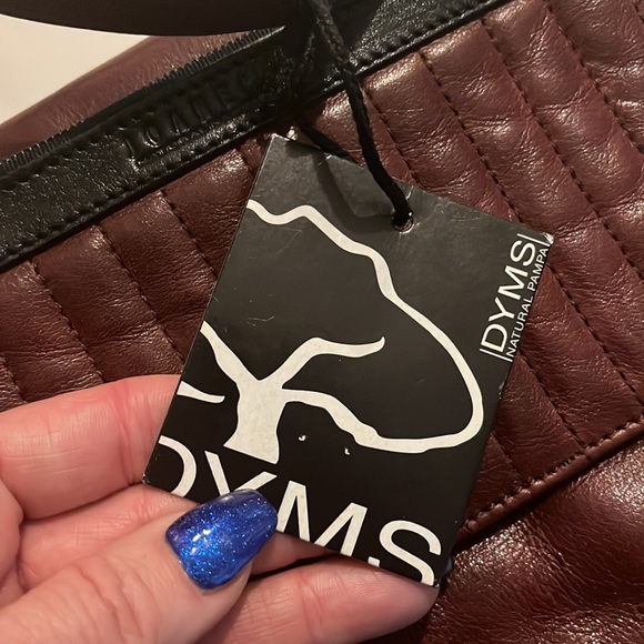 NWT Joanel Canada genuine leather crossbody bag 6 zip pockets, 1 flap inside - Picture 15 of 16